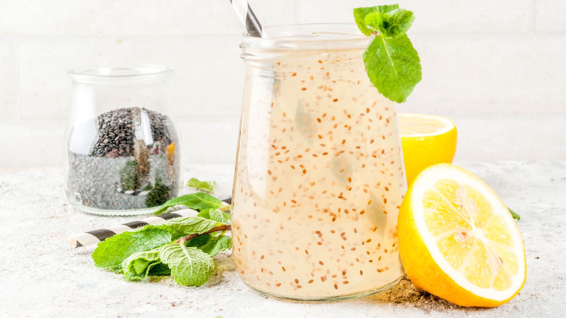 Chia Seeds And Lemon Naturally Treat High Blood Pressure